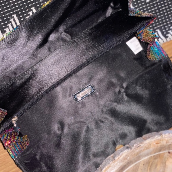 Aldo rainbow colors sequin Clutch - Picture 6 of 6